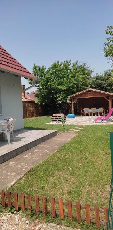 4 Lurko Apartman Uj Apartment Hajduszoboszlo Luaran gambar
